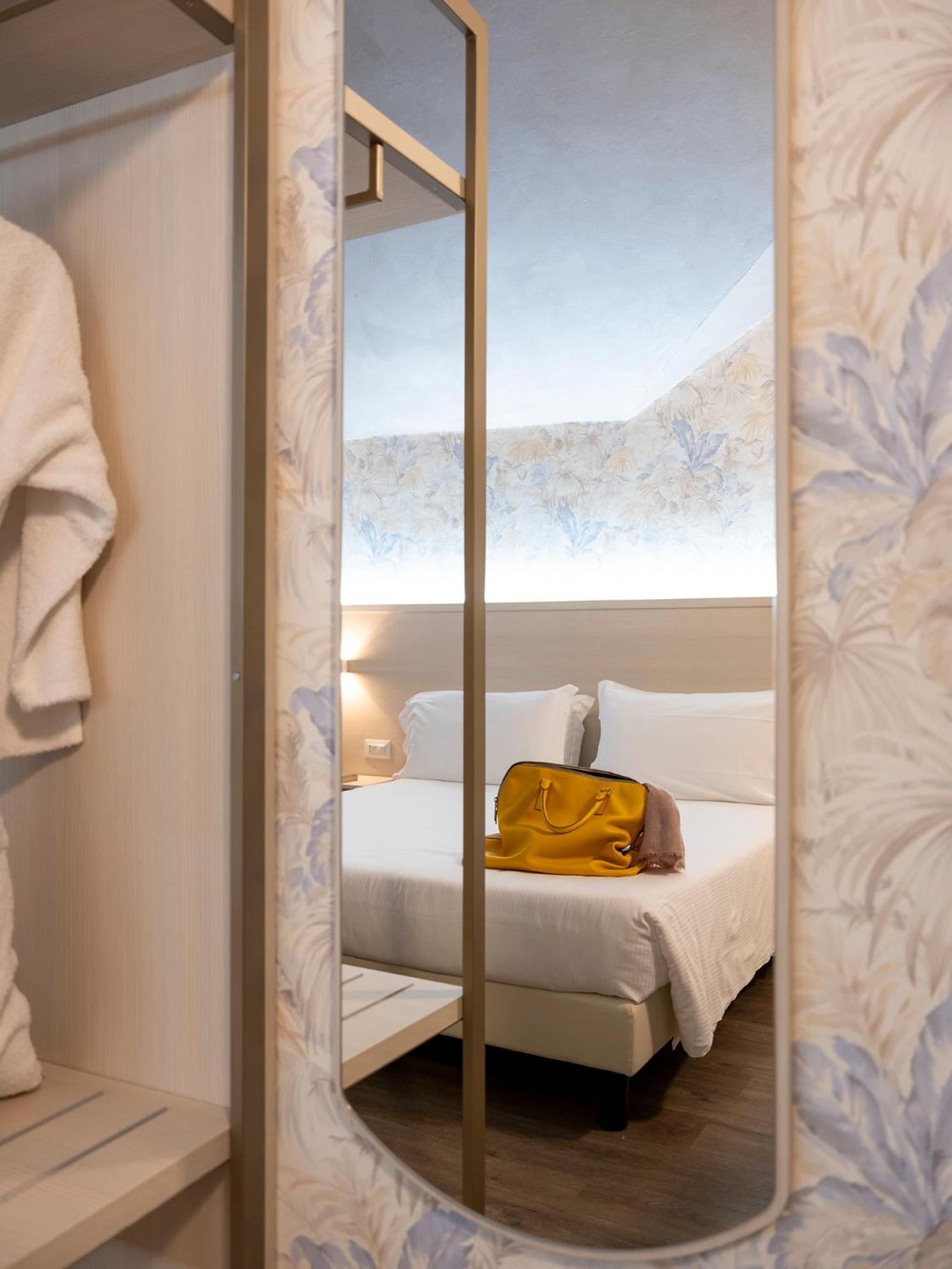 Hotel Embassy Pero Eksteriør bilde
