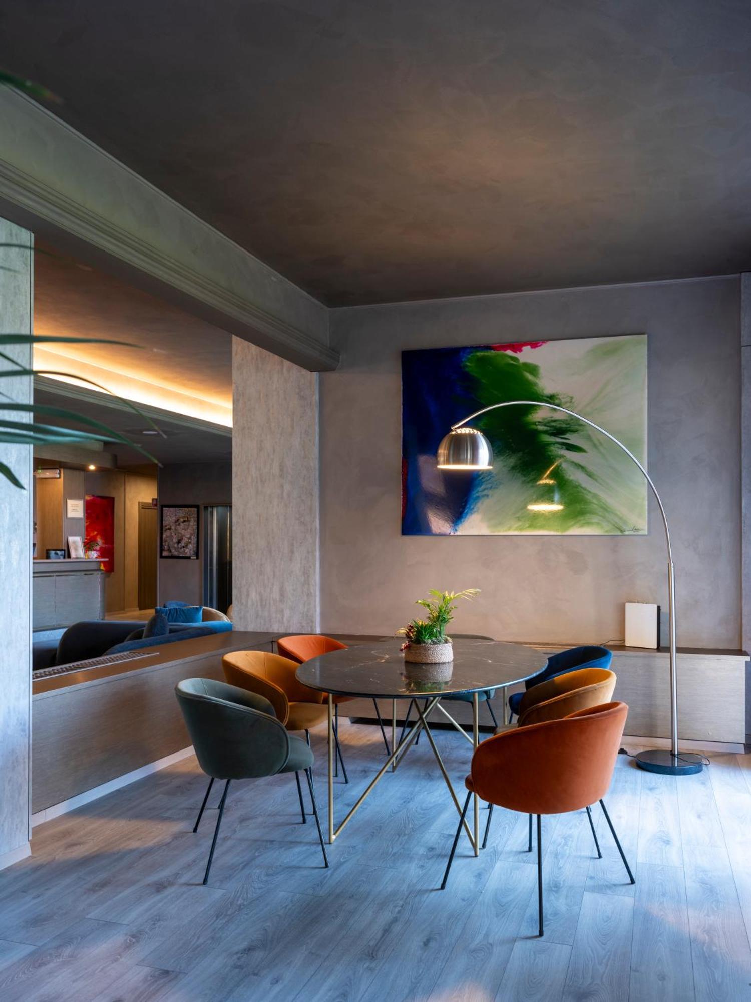 Hotel Embassy Pero Eksteriør bilde
